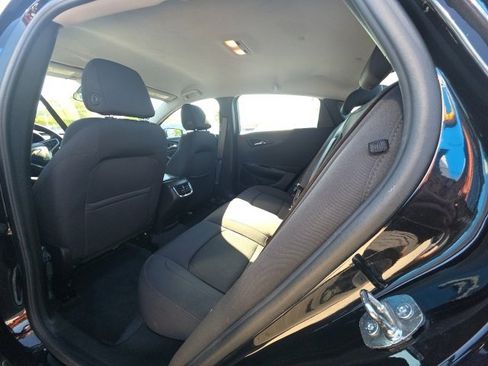 Used 2022 Chevrolet Malibu LT image 24