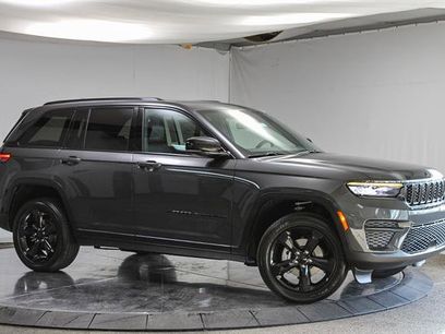 New 2025 Jeep Grand Cherokee Altitude