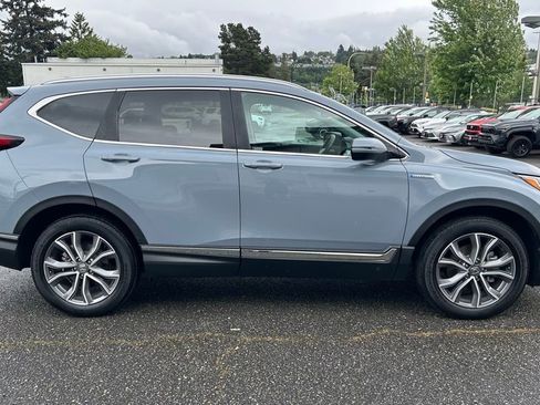 Used 2022 Honda CR-V Touring image 4