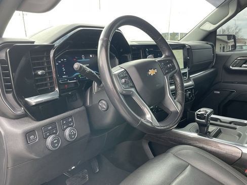 Used 2023 Chevrolet Silverado 1500 LTZ image 9