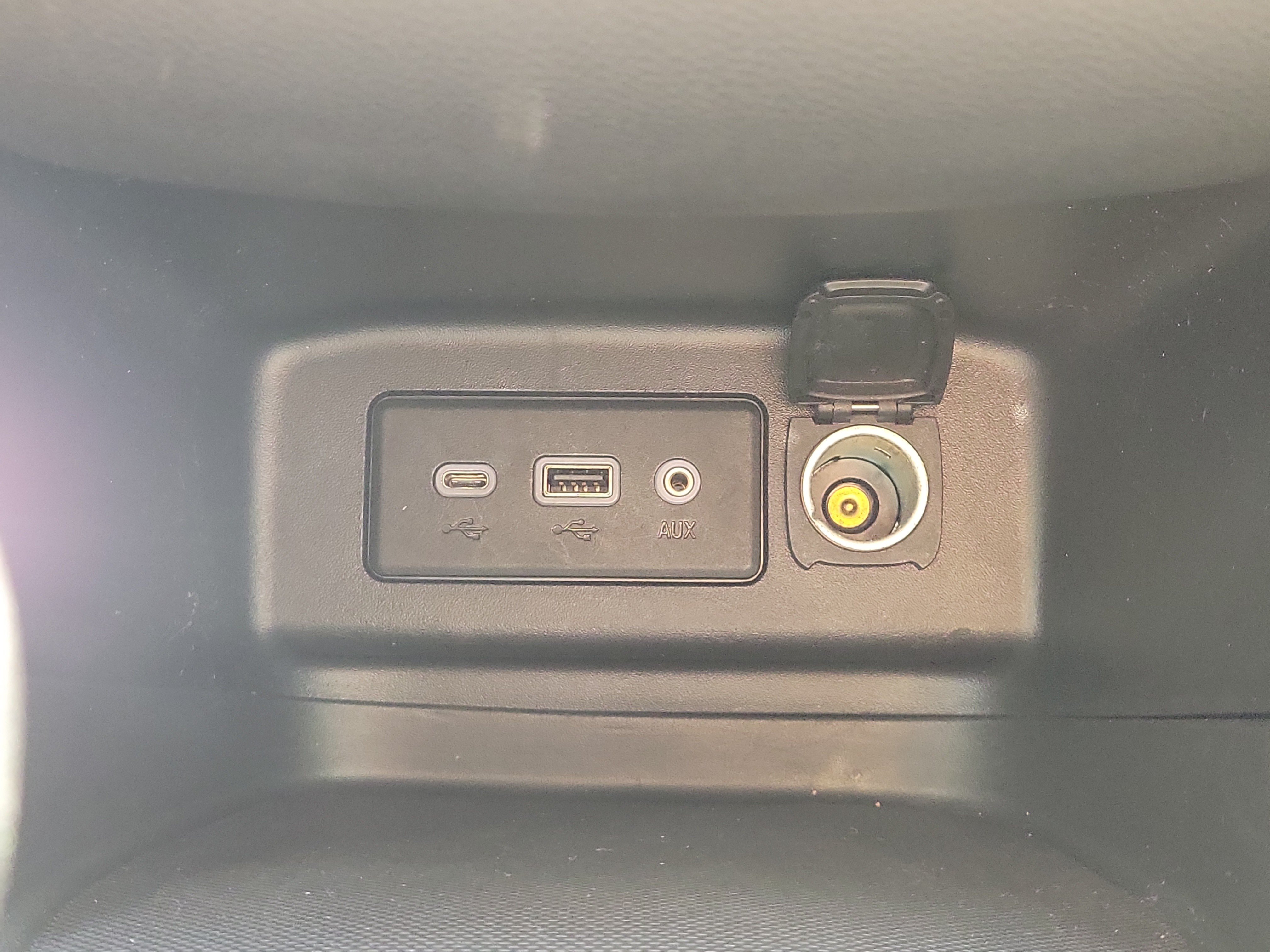 Used 2019 Chevrolet Equinox LT AWD/4WD image 29