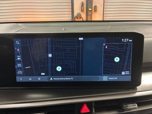 Used 2024 Kia Sorento S w/ Panoramic Sunroof Package FWD image 20