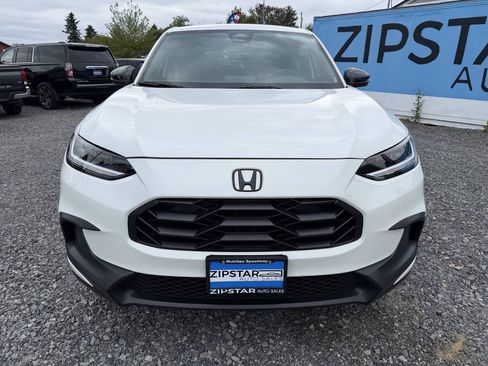 Used 2023 Honda HR-V Sport image 8