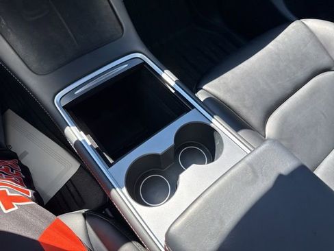 Used 2023 Tesla Model Y Long Range image 12