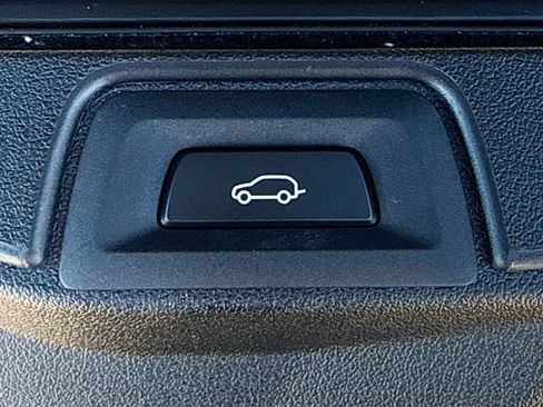 Used 2019 BMW X5 xDrive40i w/ Luxury Seating Package image 13