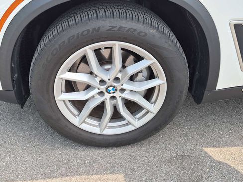 Used 2022 BMW X5 sDrive40i w/ Parking Assistance Package RWD image 13