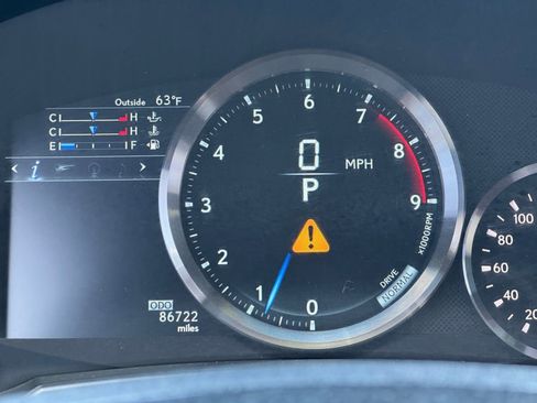 Used 2017 Lexus RC F w/ Premium Package image 12