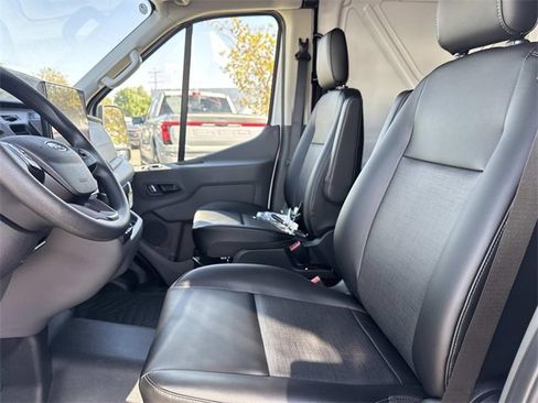 New 2026 Ford Transit 250 148 Medium Roof image 20