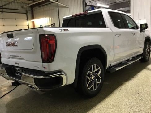 New 2025 GMC Sierra 1500 SLT w/ SLT Premium Package image 4