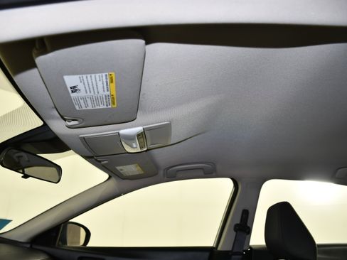 Used 2024 Nissan Altima 2.5 SV FWD image 38