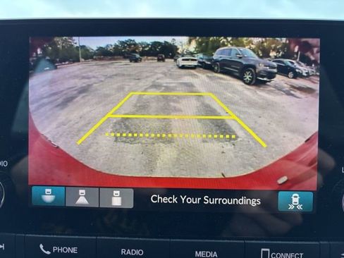 Used 2023 Honda HR-V Sport image 11