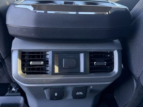 Used 2022 Ford F150 XLT w/ Equipment Group 302A High image 28