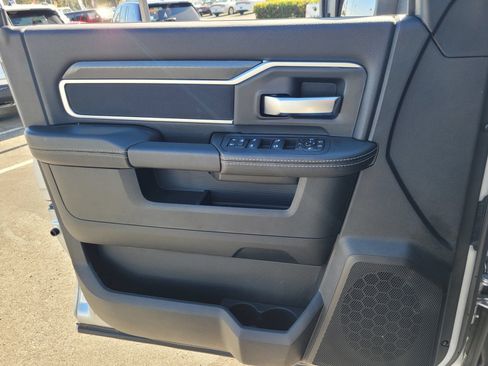 New 2026 RAM 2500 Big Horn AWD/4WD image 25