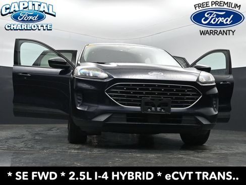 Used 2021 Ford Escape SE w/ SE Sport Appearance Package FWD image 39