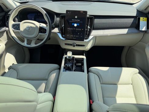 New 2026 Volvo XC90 T8 Ultra w/ Lounge Package AWD/4WD image 5
