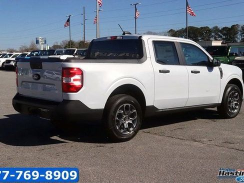 New 2026 Ford Maverick XLT image 5