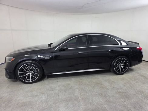 Certified 2025 Mercedes-Benz E 53 AMG e 4MATIC Sedan image 7