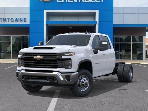 New 2026 Chevrolet Silverado 3500 W/T w/ WT Convenience Package AWD/4WD image 6