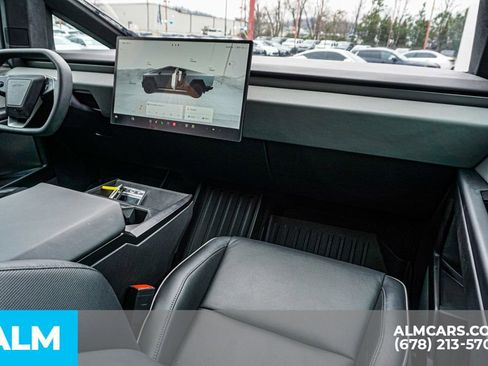 Used 2025 Tesla Cybertruck AWD Crew Cab image 24