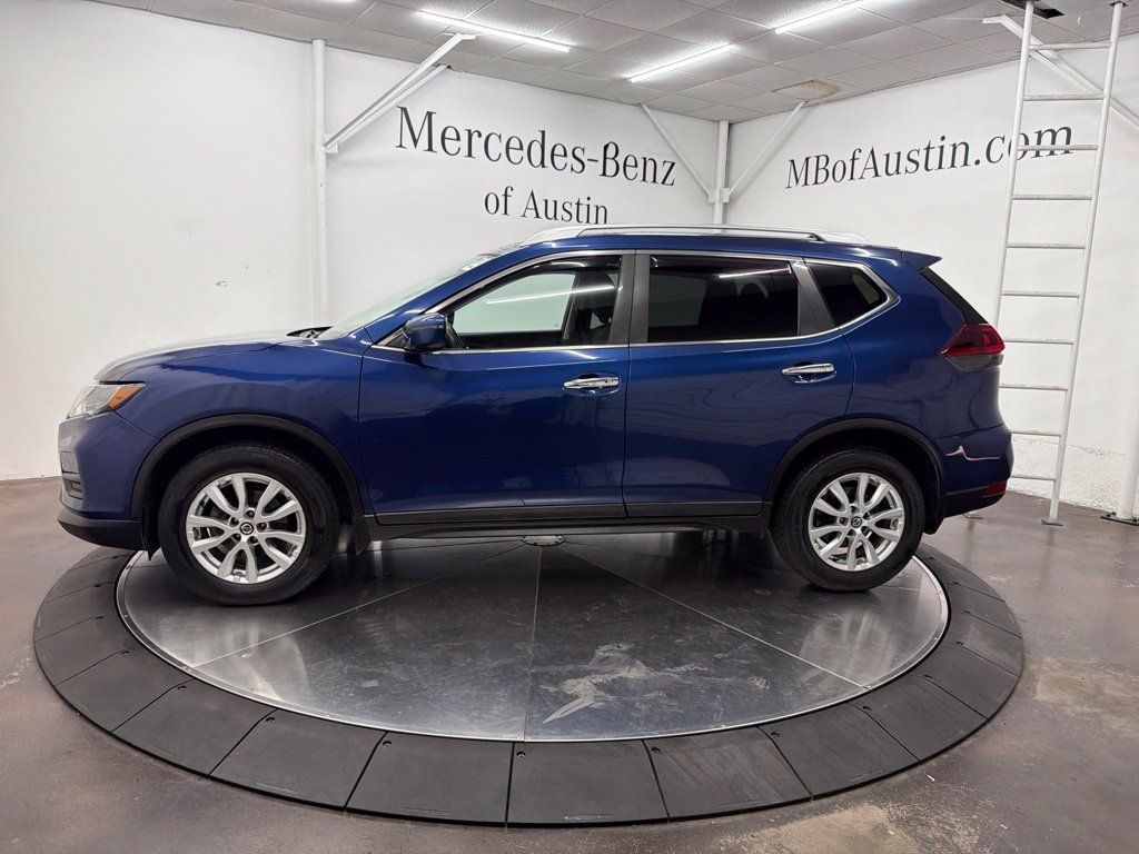 Used 2020 Nissan Rogue SV AWD/4WD image 4