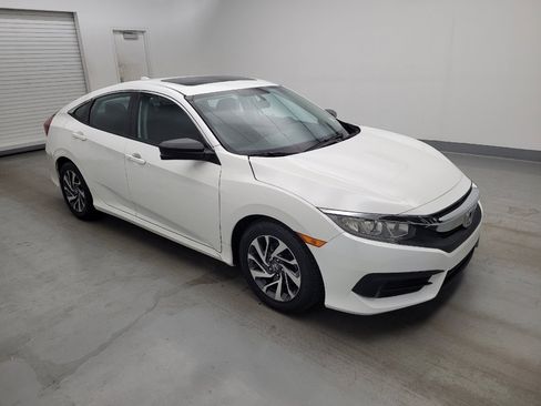 Used 2017 Honda Civic EX image 11