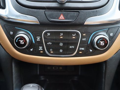 Used 2020 Chevrolet Equinox Premier image 12