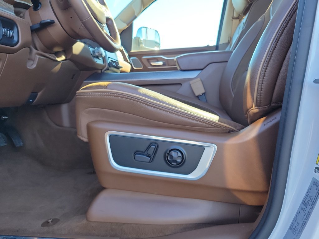 Used 2021 RAM 1500 Limited AWD/4WD image 19