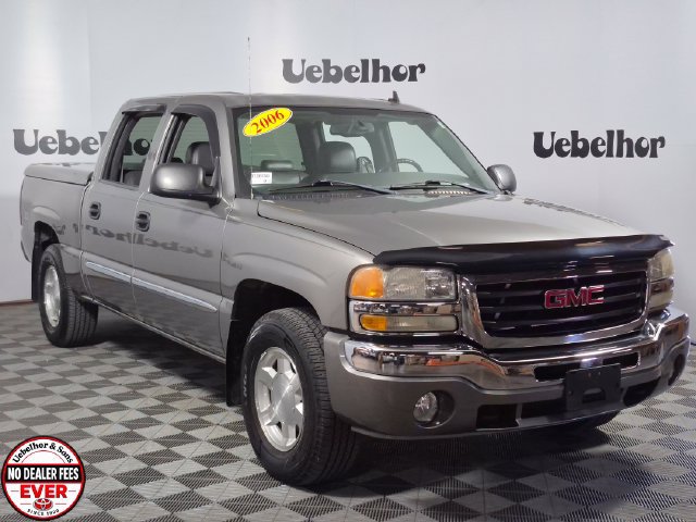 Used 2006 GMC Sierra 1500 SLT w/ Onstar Plus Package AWD/4WD 360° Tour