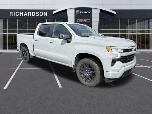 Used 2024 Chevrolet Silverado 1500 RST AWD/4WD image 14