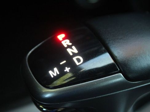 Used 2019 Dodge Charger R/T RWD image 35