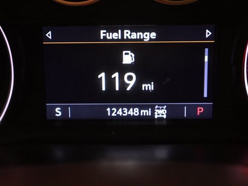 Used 2020 Chevrolet Silverado 1500 LT Trail Boss image 21