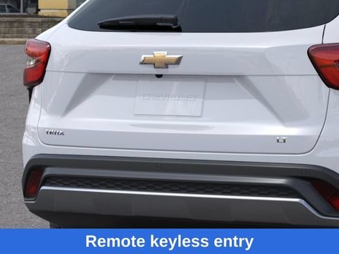 New 2026 Chevrolet Trax LT w/ Driver Confidence Package FWD image 15