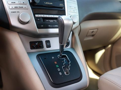 Used 2006 Lexus RX 400h AWD image 39