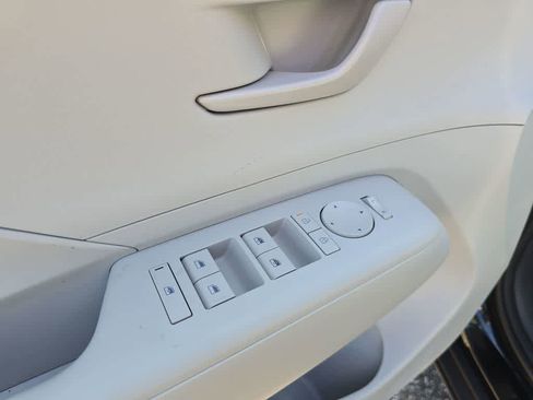 New 2026 Hyundai Kona SEL Sport FWD image 17
