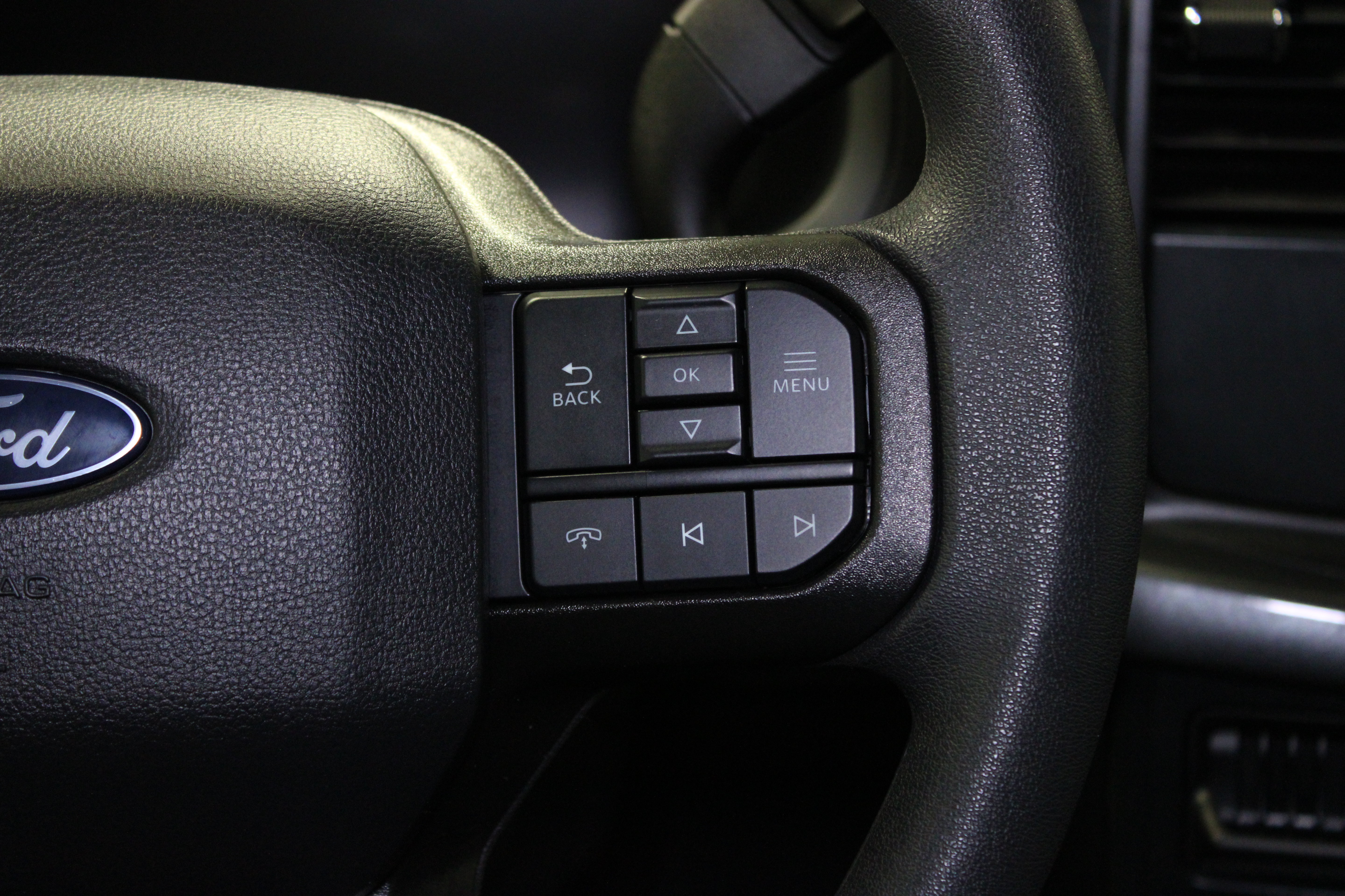 Used 2025 Ford F150 STX w/ Equipment Group 200A RWD image 25