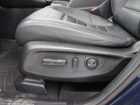 Used 2024 Honda CR-V EX-L image 31