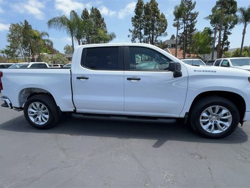 New 2025 Chevrolet Silverado 1500 Custom image 9