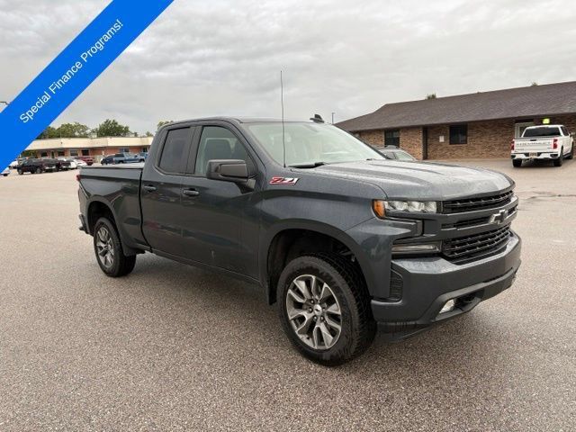 Used 2020 Chevrolet Silverado 1500 RST AWD/4WD image 10