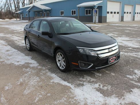 Used 2011 Ford Fusion SEL w/ 302A Rapid Spec Order Code image 4