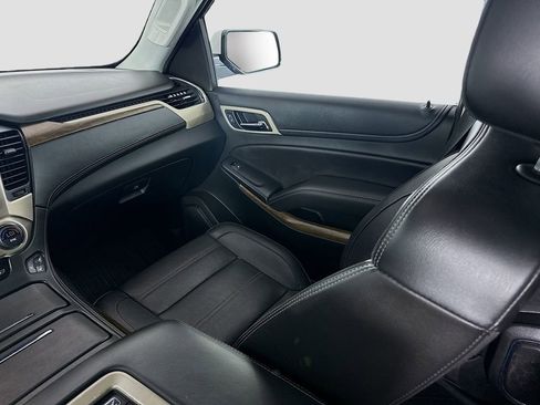 Used 2018 GMC Yukon Denali w/ Open Road Package AWD/4WD image 24