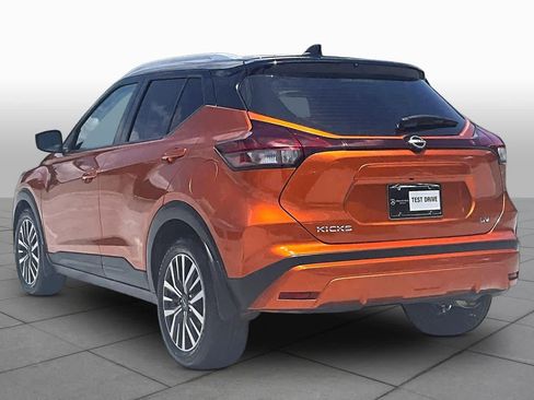 Used 2023 Nissan Kicks SV FWD image 12