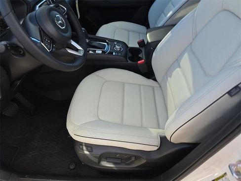 New 2025 MAZDA CX-5 AWD 2.5 S w/ Preferred Package image 9