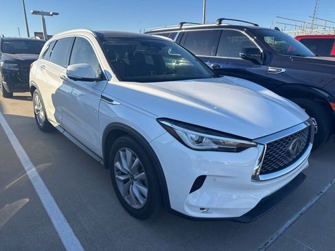 Used 2019 INFINITI QX50 Essential w/ Proactive Package image 2