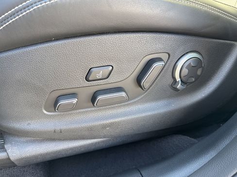 Used 2025 Genesis Electrified GV70 Advanced w/ Prestige Package image 22