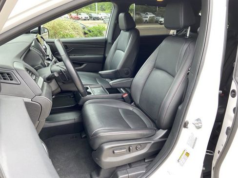 Used 2025 Honda Odyssey Sport-L image 19