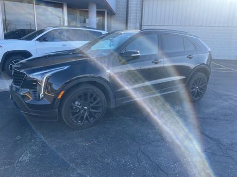 Used 2022 Cadillac XT4 Sport image 1