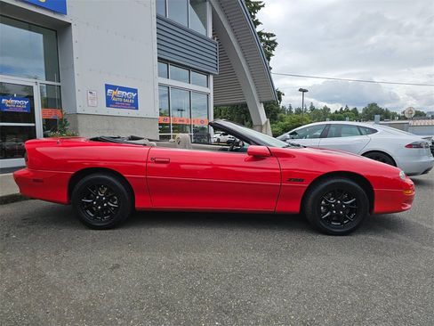 Used 2000 Chevrolet Camaro Z28 image 17