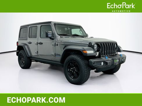 Used 2023 Jeep Wrangler Unlimited w/ Cold Weather Group AWD/4WD image 1