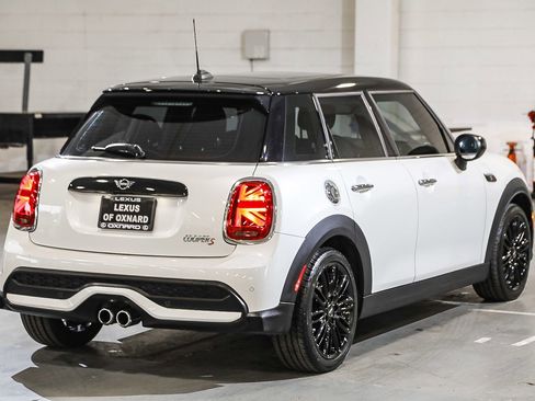 Used 2023 MINI Cooper S image 7