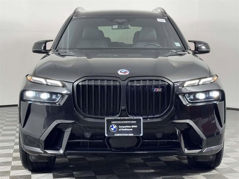 Used 2023 BMW X7 M60i w/ Executive Package image 6